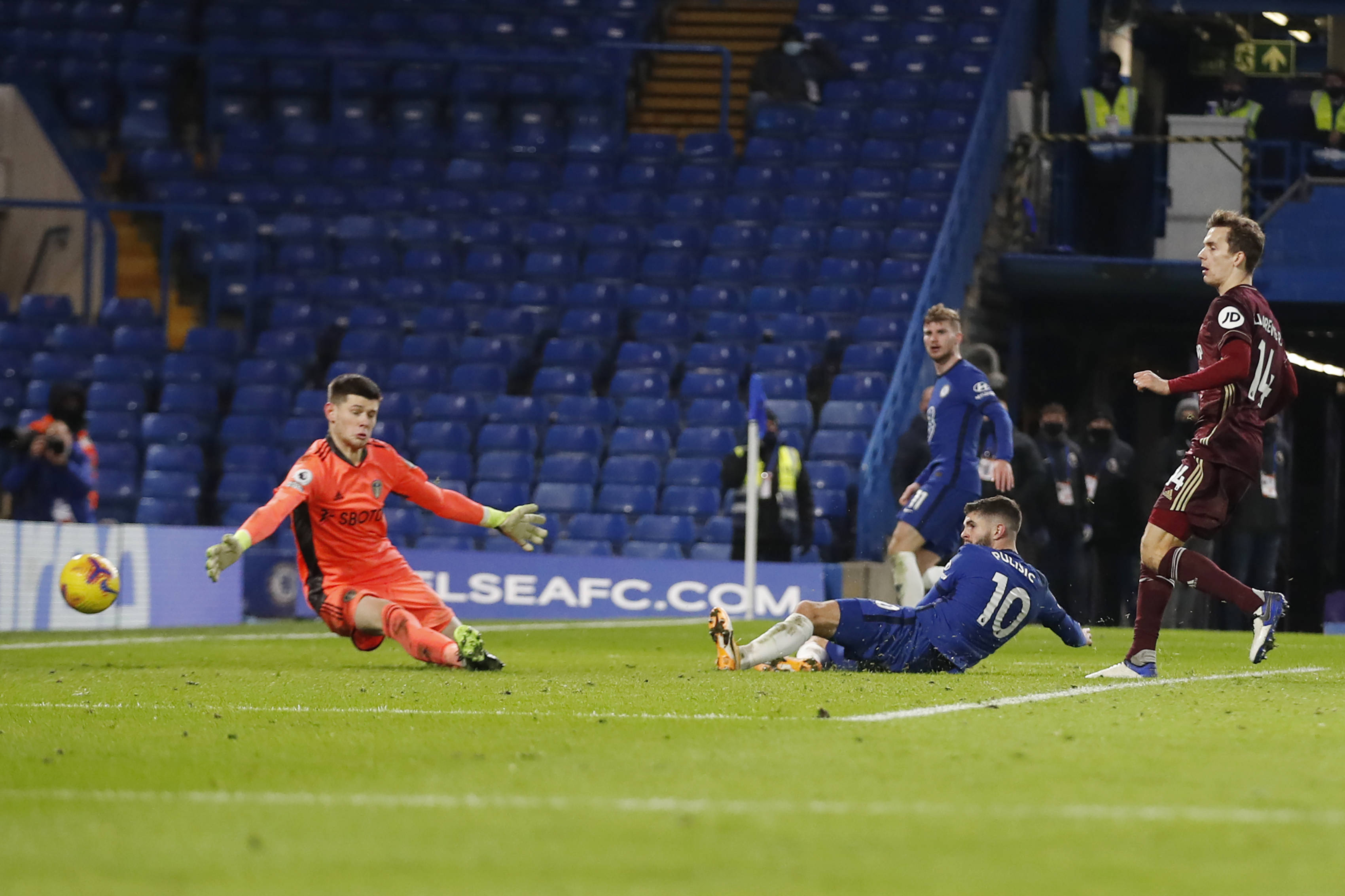 后仍积极参 后仍积极参